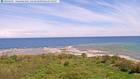 [Thunder Bay Island WebCam Image, frame 32]