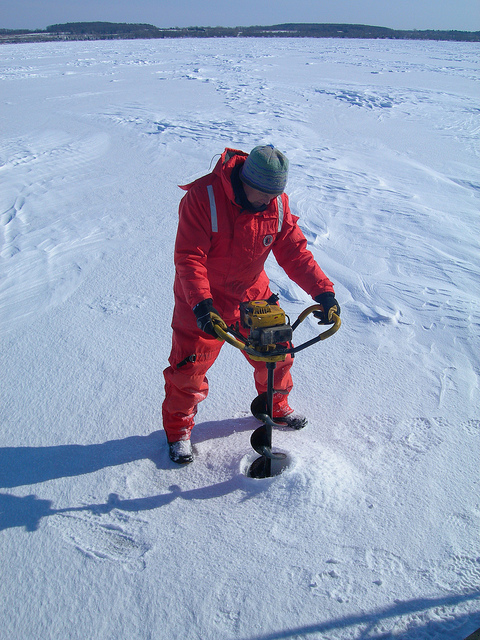 Leshkvich sampling ice