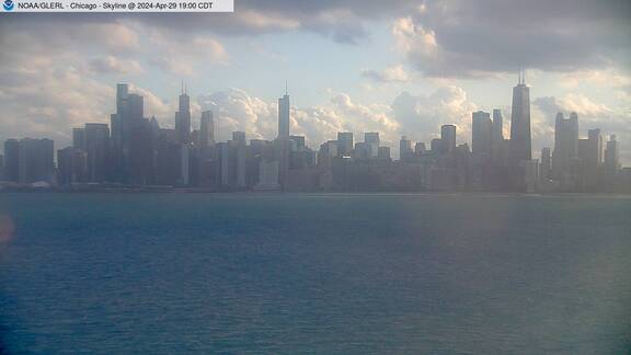 [Chicago WebCam Image, frame 01]