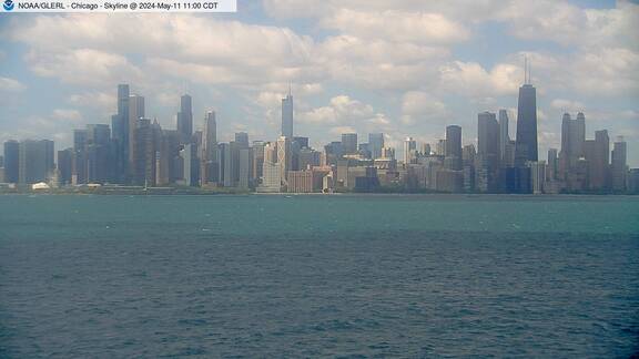 [Chicago WebCam Image, frame 24]