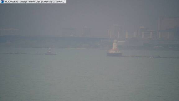 [Live Webcam Image from Chicago, IL Met Station Camera 3]