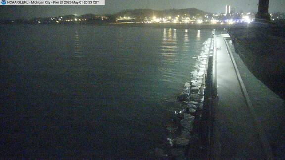 [Live Webcam Image from Michigan City, IN Met Station Camera 1]