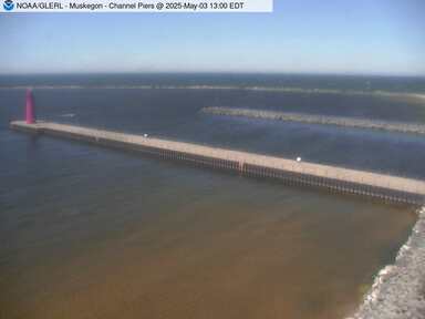 [Muskegon WebCam Image, frame 44]