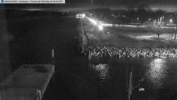 [Muskegon WebCam Image, frame 06]