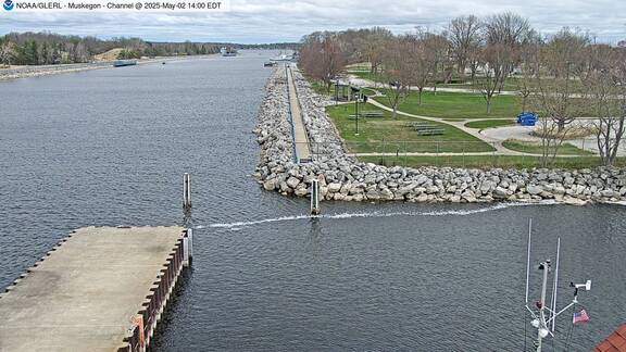 [Muskegon WebCam Image, frame 16]