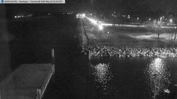 [Muskegon WebCam Image, frame 24]