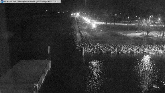 [Muskegon WebCam Image, frame 45]