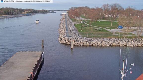 [Muskegon WebCam Image, frame 47]