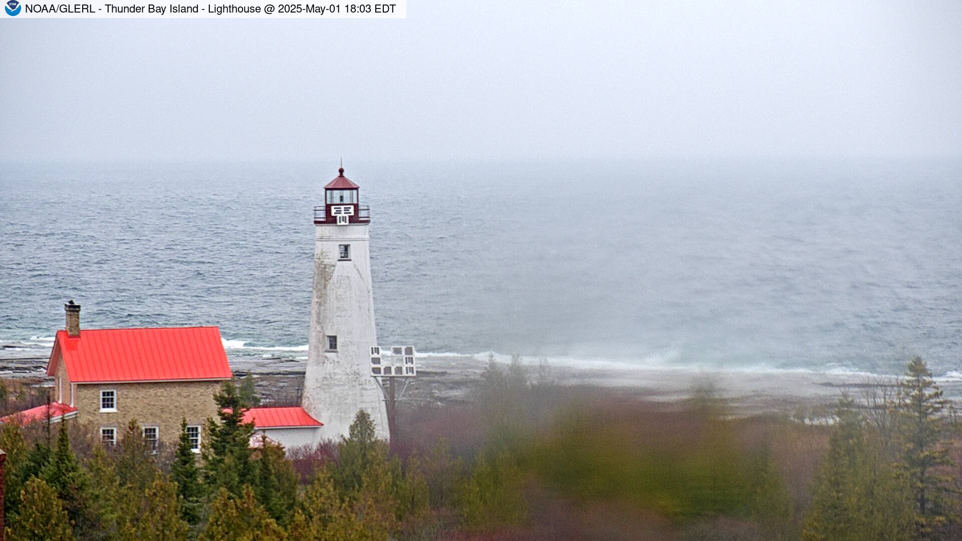 [Thunder Bay Island WebCam #1]