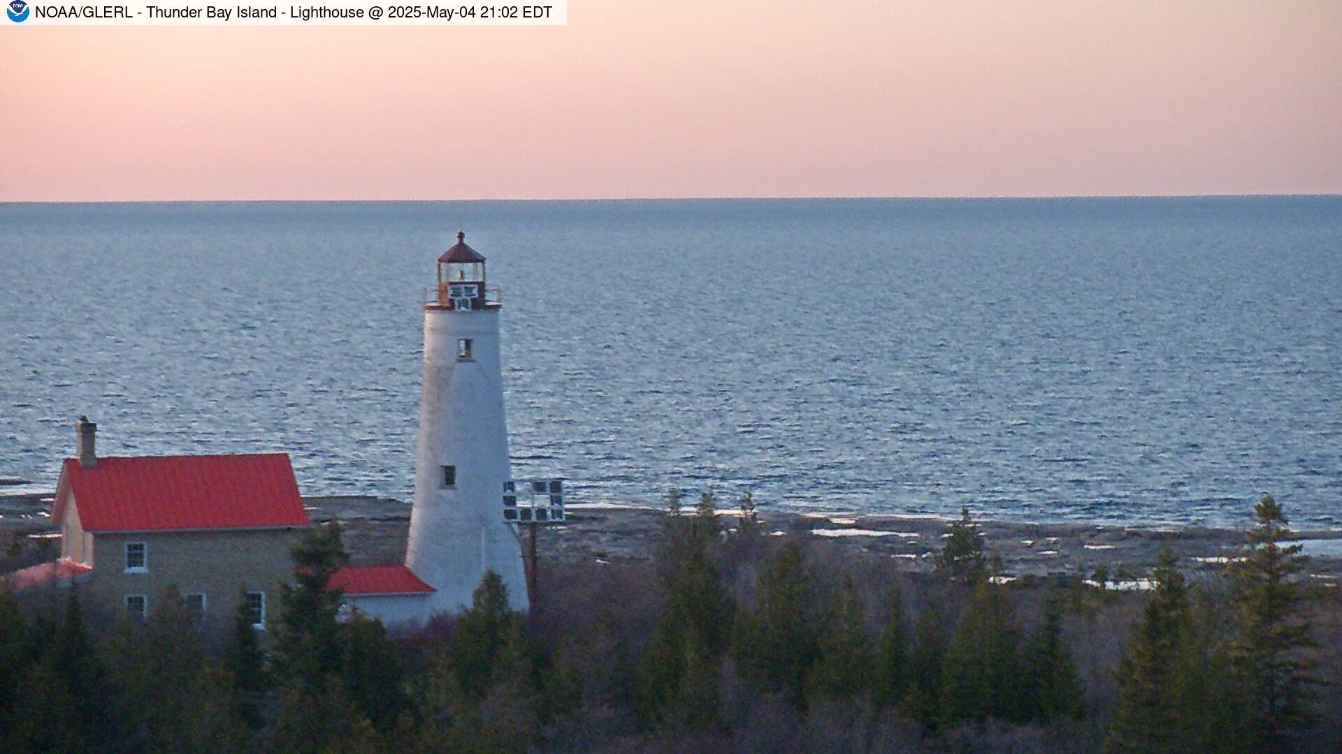 [Thunder Bay Island WebCam #1]