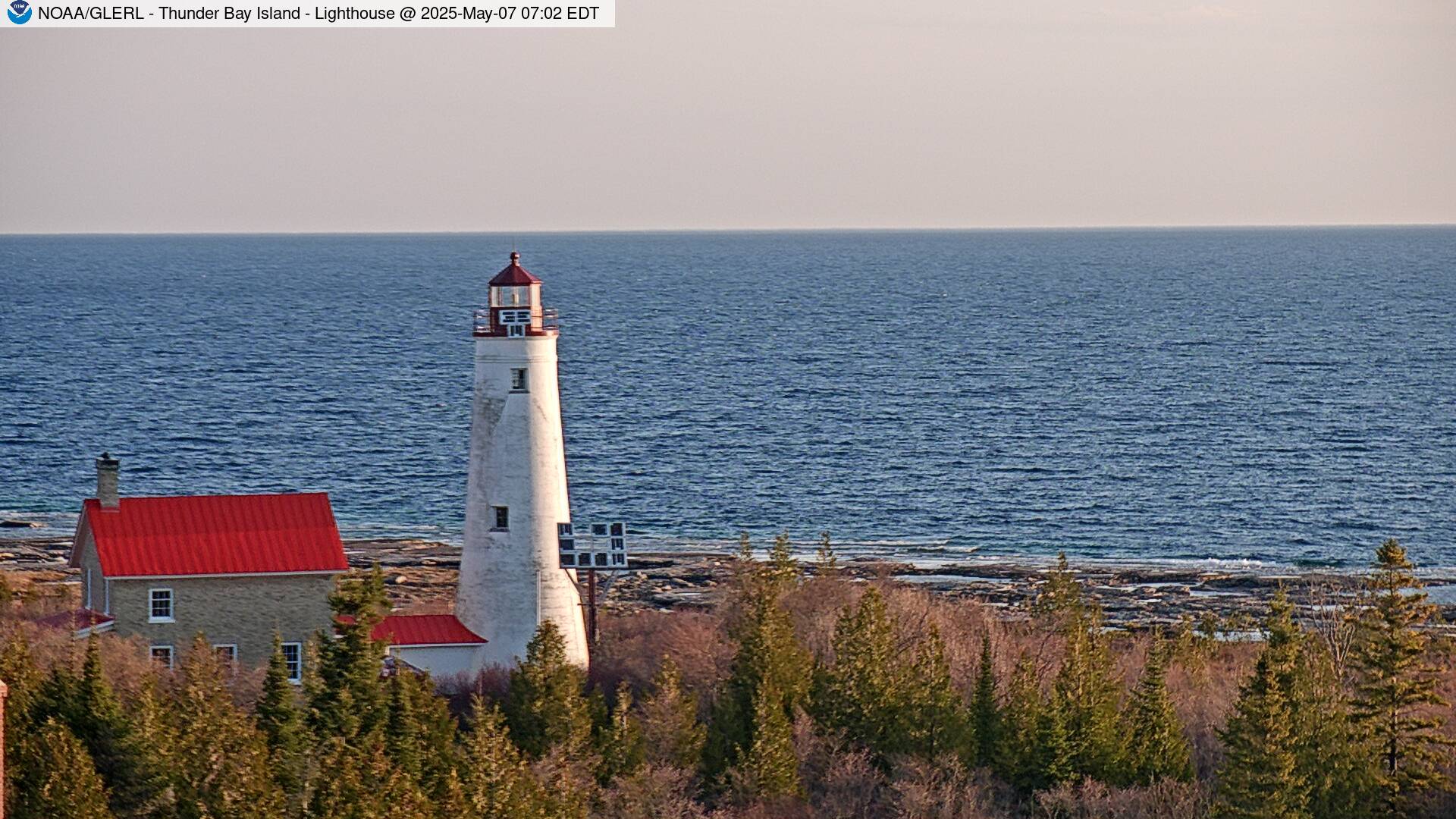[Thunder Bay Island WebCam #1]