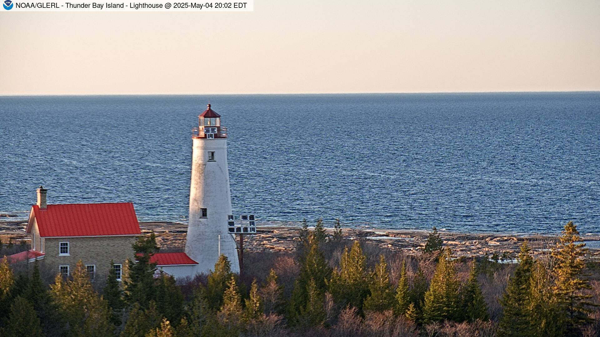 [Thunder Bay Island WebCam #1]