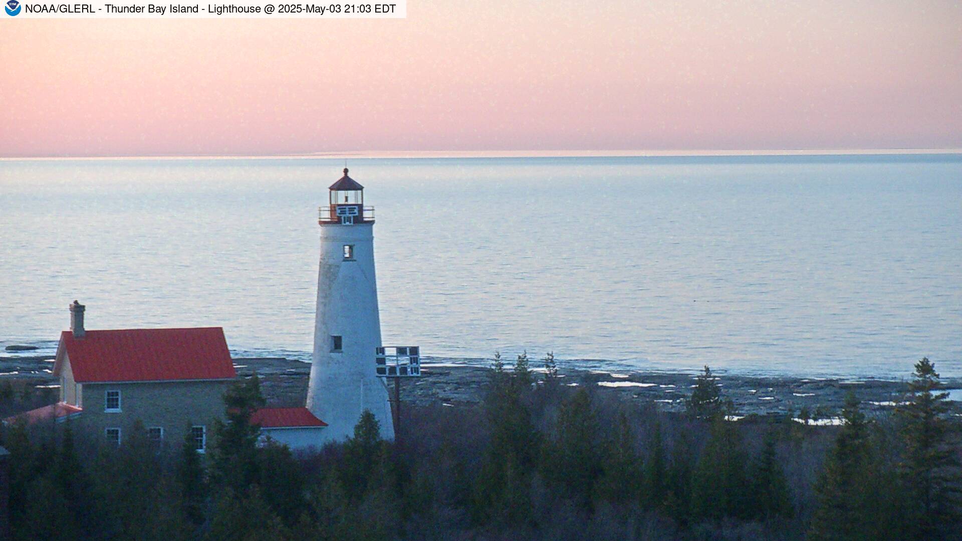 [Thunder Bay Island WebCam #1]