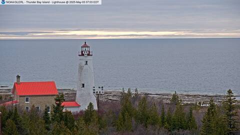 [Thunder Bay Island WebCam Image, frame 44]
