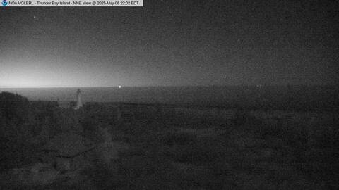 [Thunder Bay Island WebCam Image, frame 33]