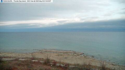 [Thunder Bay Island WebCam Image, frame 45]