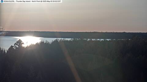 [Thunder Bay Island WebCam Image, frame 32]