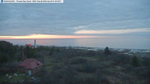 [Live Webcam Image from Thunder Bay Island, MI Met Station Camera 2]