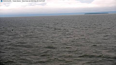 [Toledo Channel Marker WebCam Image, frame 17]