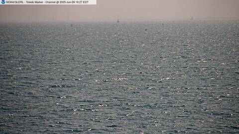 [Toledo Channel Marker WebCam Image, frame 42]