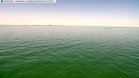 [Toledo Channel Marker WebCam Image, frame 40]